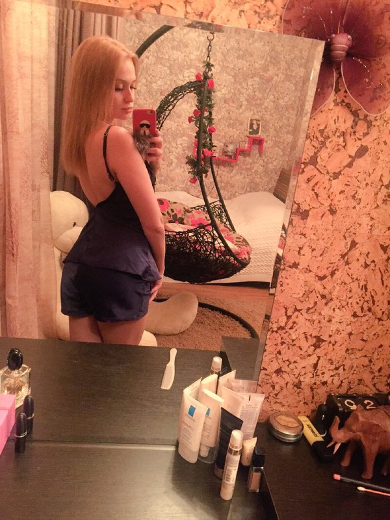 Путана Санкт-Петербурга Жанна +7(981)136-33-84 метро Достоевская